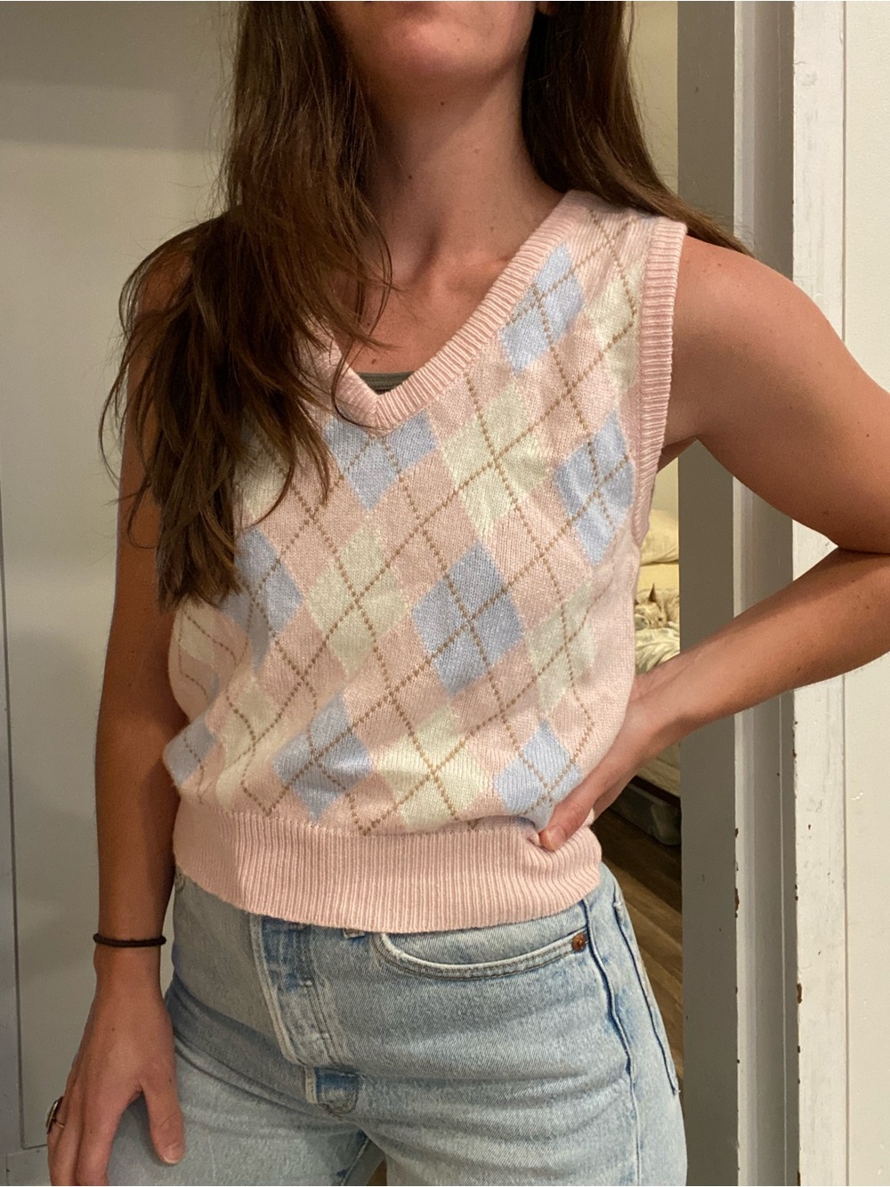 Brandy Melville pink argyle sweater vest